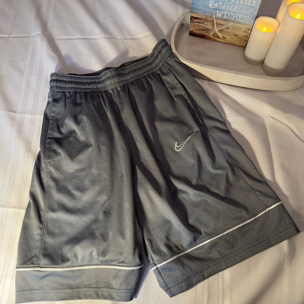 Nike Shorts Small